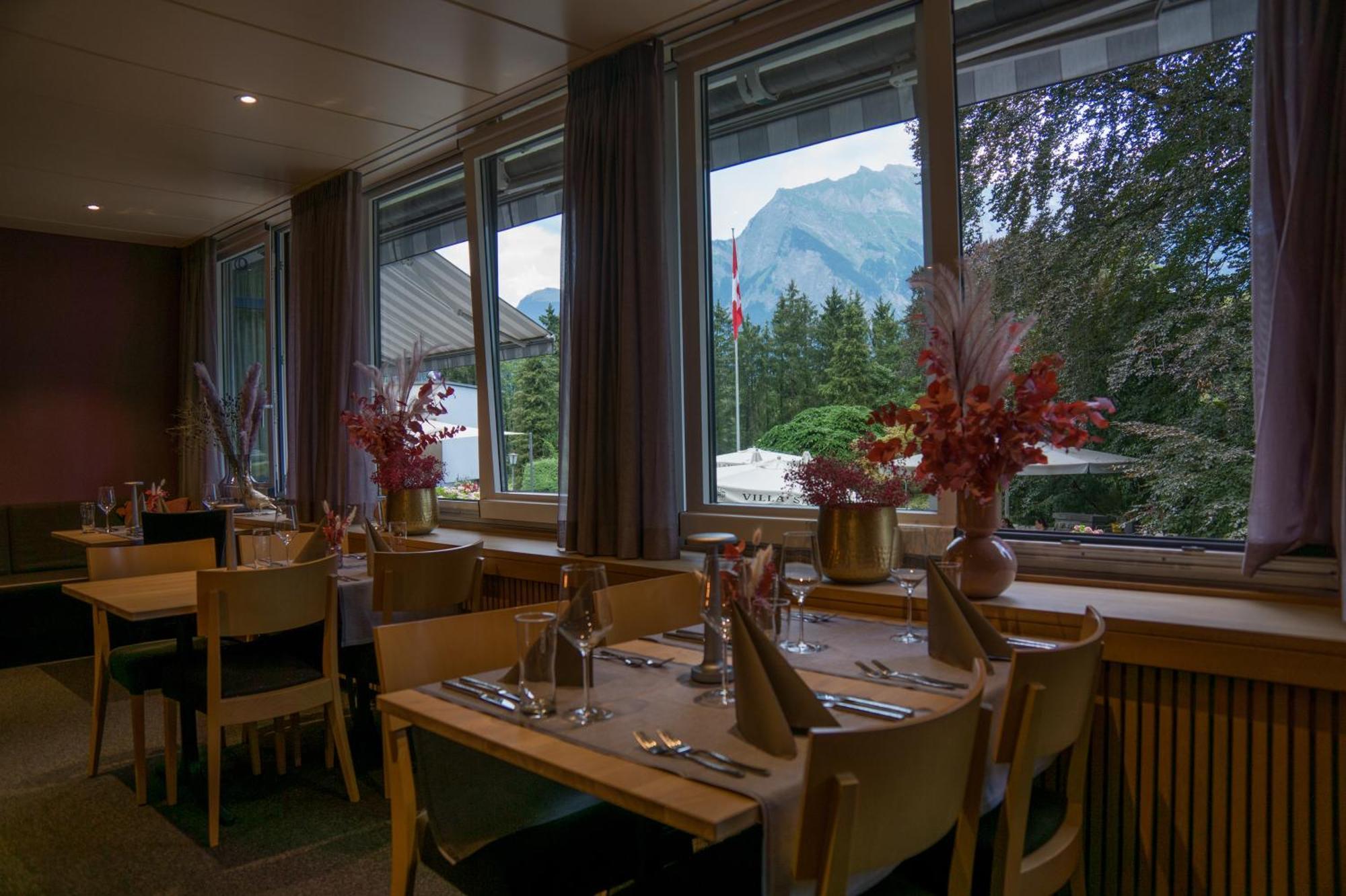 Hotel Schloss Ragaz บัดรากัซ ภายนอก รูปภาพ