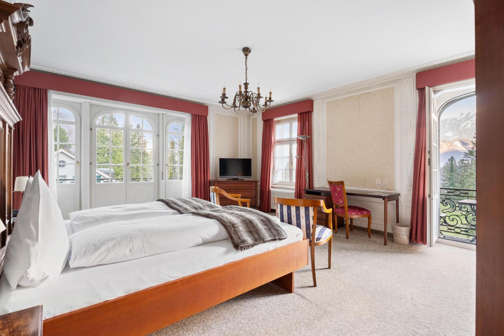 Hotel Schloss Ragaz บัดรากัซ ภายนอก รูปภาพ