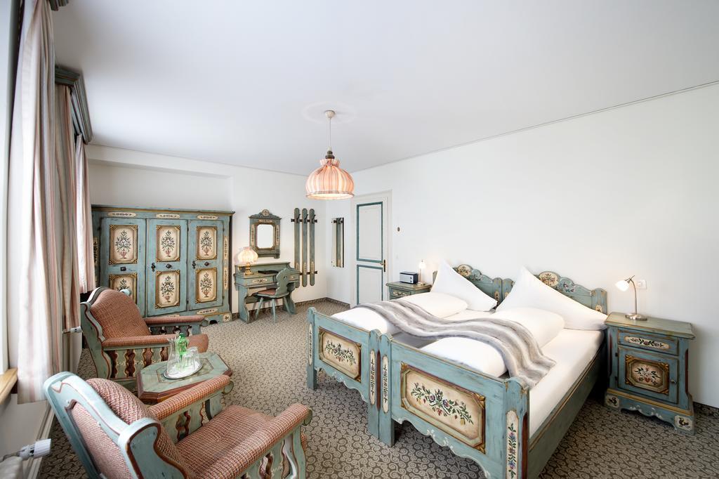 Hotel Schloss Ragaz บัดรากัซ ภายนอก รูปภาพ