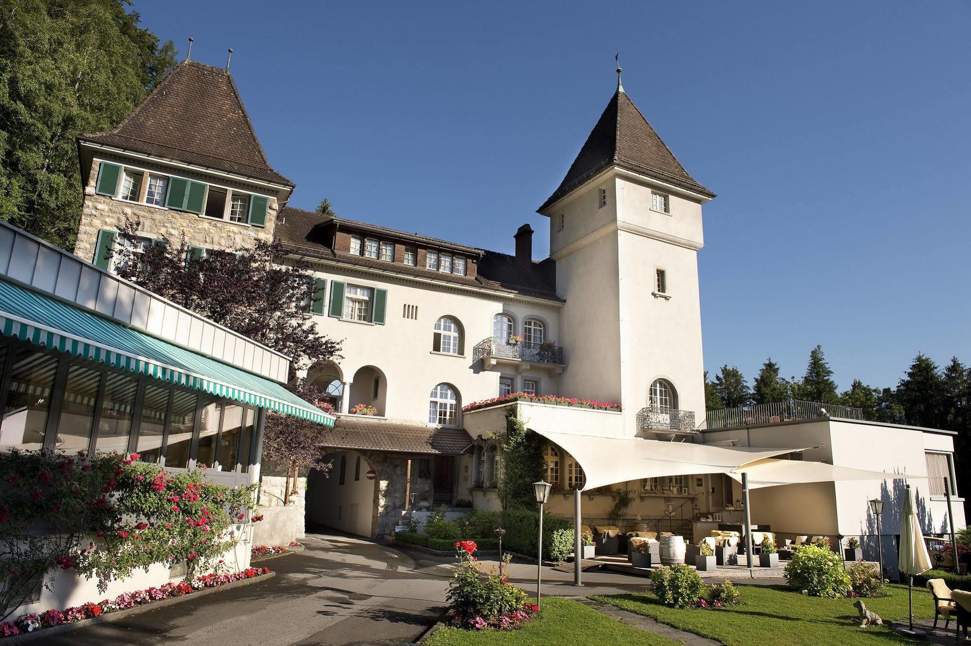 Hotel Schloss Ragaz บัดรากัซ ภายนอก รูปภาพ